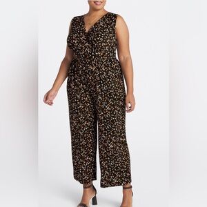 Market & Spruce Black, brown, and White Floral Jumpsuit